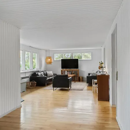 Stunning In With Kitchen Gedser